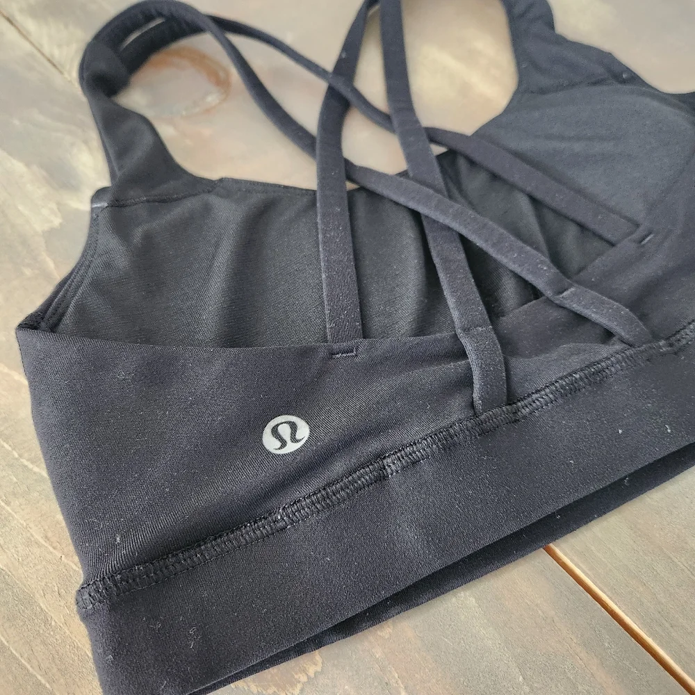 Lululemon Black Energy Sports Bra - Size 4 - Picture 5 of 11